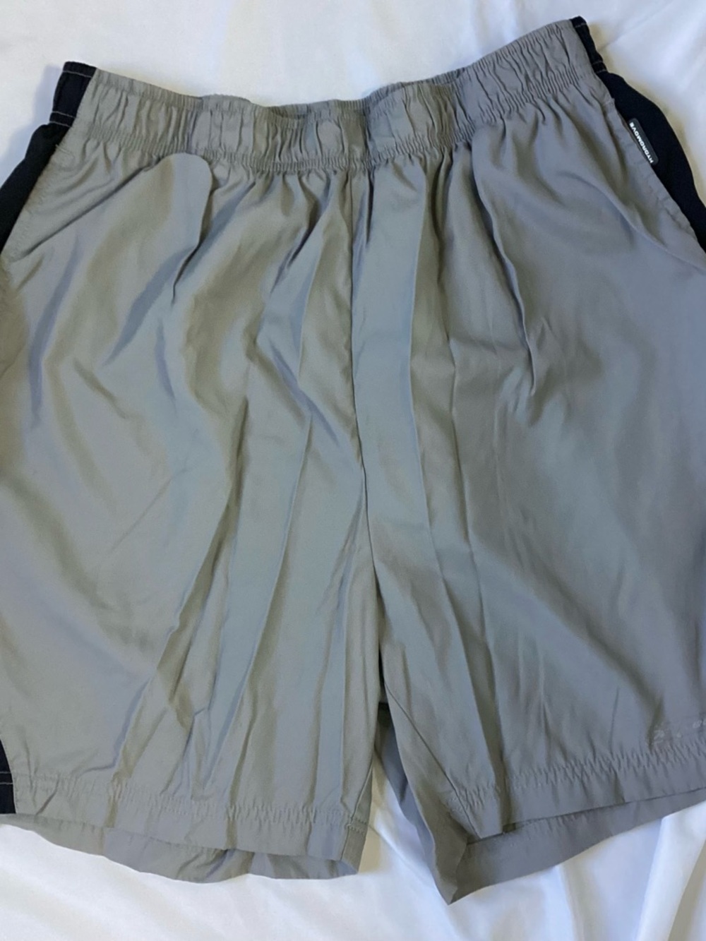 Reebok Men’s Hydromove Gray Athletic Shorts Size L